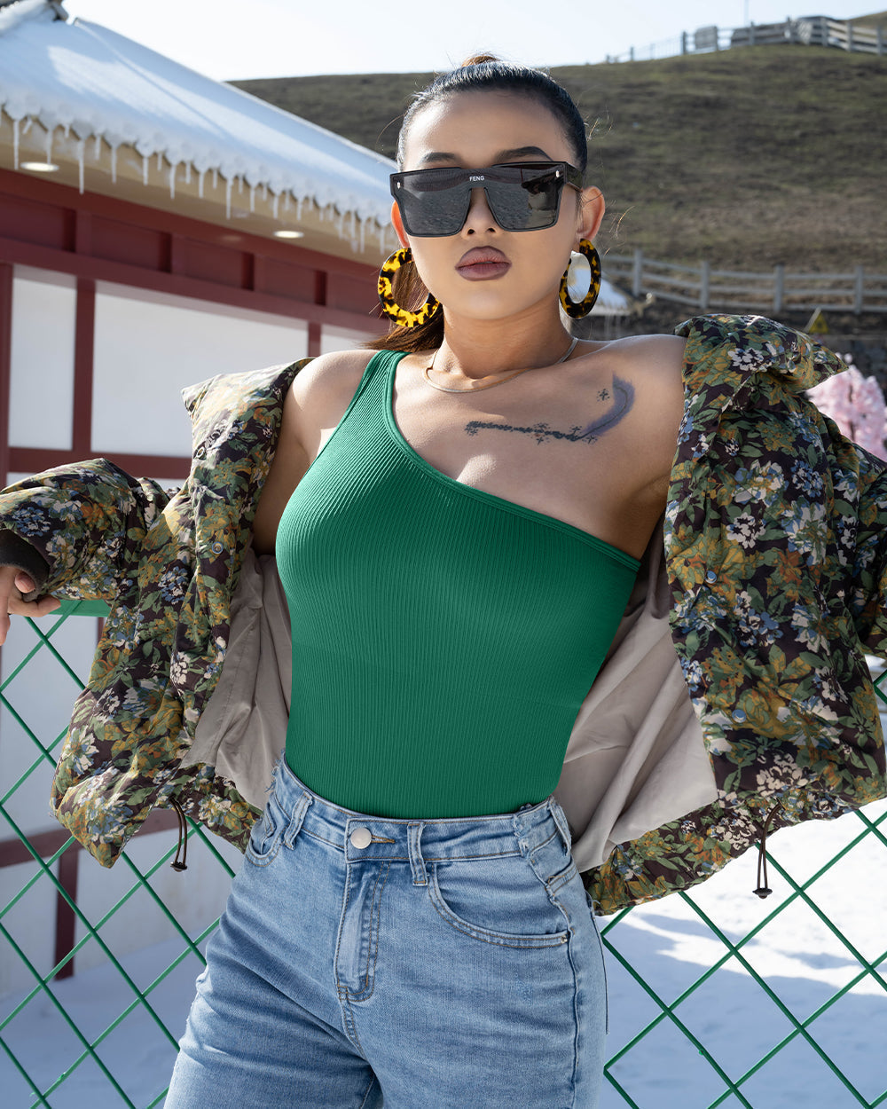 One Shoulder Sleeveless Bodysuits