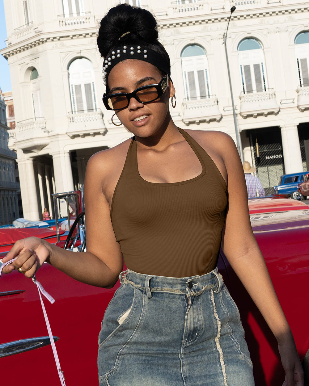 One-piece Sleeveless Bodysuits